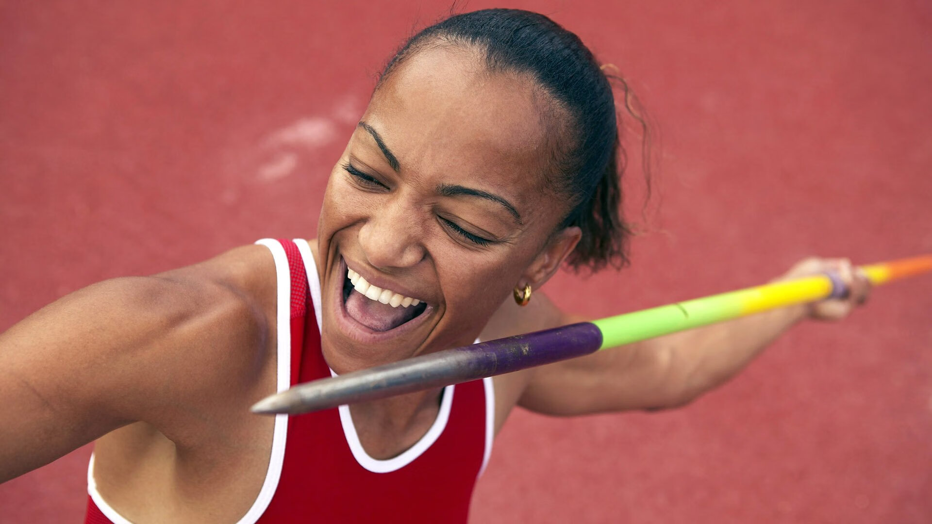 乐鱼体育官网下载-逆境中的坚持与争议：鲍恩的郁闷瞬间引发的思考